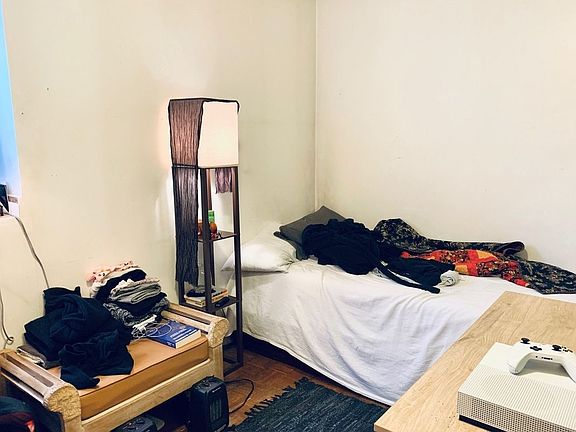 5th image of 301 E 110th St APT 1D