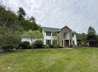 743 Carverton Rd, Wyoming, PA 18644