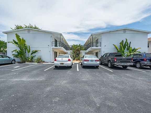 4th image of 277 S Brevard Ave #23