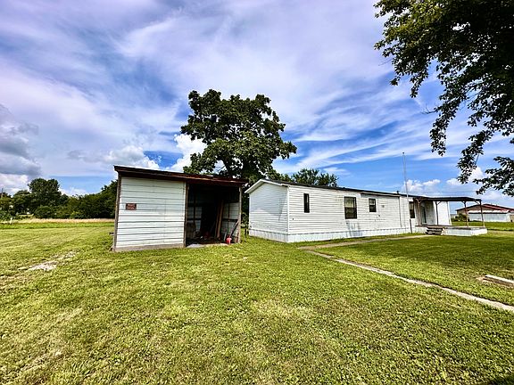 2nd image of 12527 Xenia Iola Rd