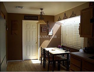 5th image of 9737 Sierra Mesa Ave