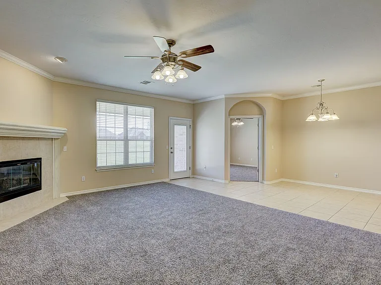 11312 NW 121st Pl — Photo 8