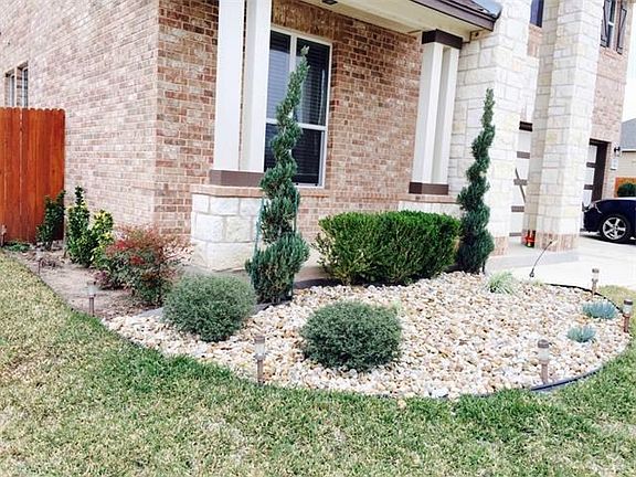 5th image of 280 Apricot Dr