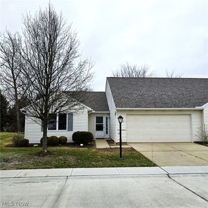 16400 Commons Oval, Strongsville, OH, 44136