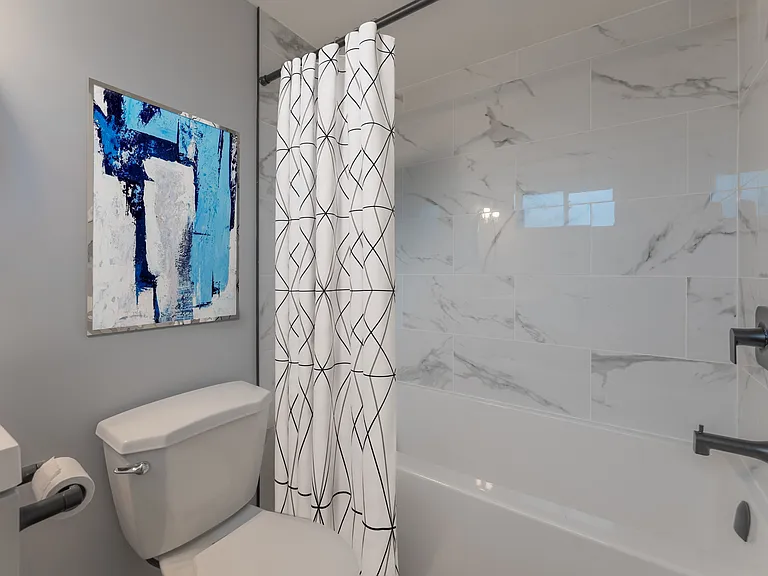 811 Overlea Ct #2 — Photo 6
