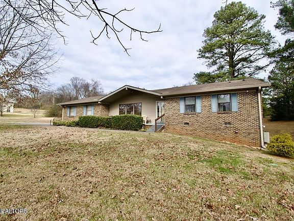 3rd image of 3425 Ridgeway Trl