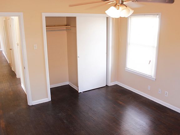3rd image of 4619 Seabreeze Dr