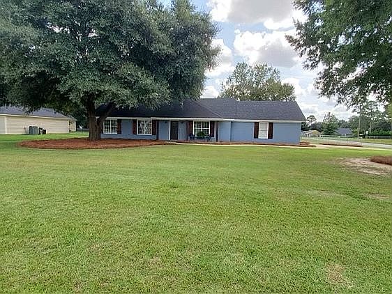 2nd image of 182 Big Oak Dr