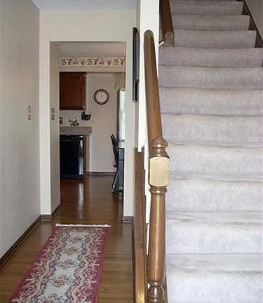 2nd image of 9946 S Bexley Cir