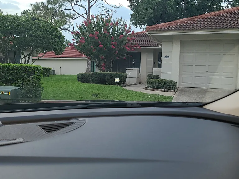 18318 Aintree Ct — Photo 24