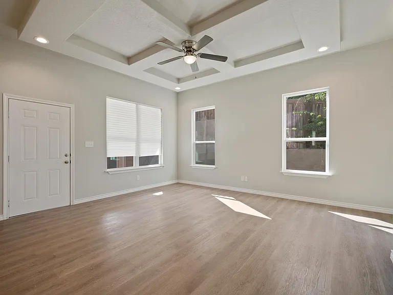 13239 Loma Chica — Photo 11