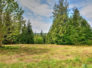2100 S Camano Dr, Camano Island, WA 98282
