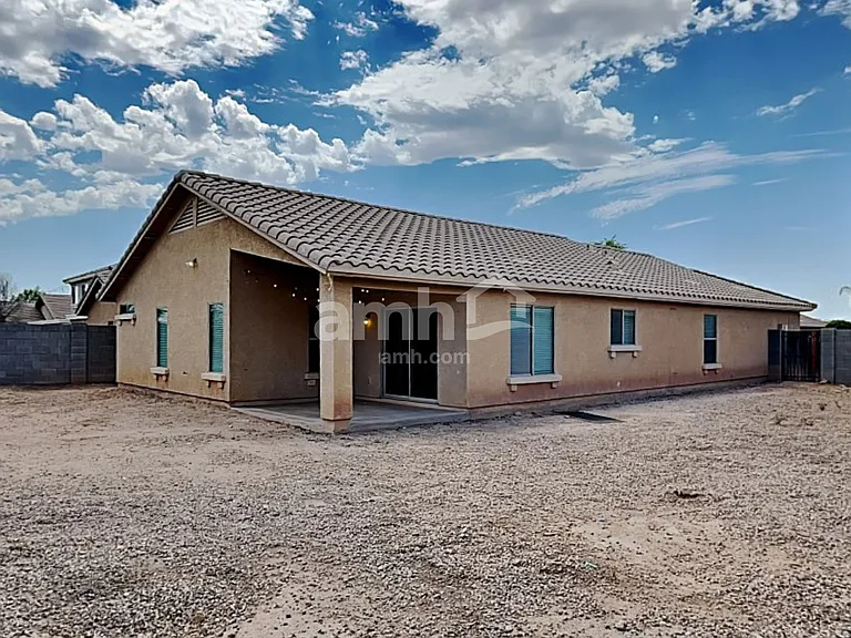 17180 W Port Royale Ln — Photo 20