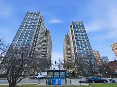 4250 N Marine Dr APT 1223, Chicago, IL, 60613