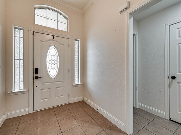 2nd image of 3316 Sagemont Dr