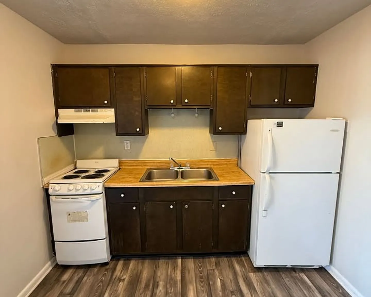 Meadow Creek Apartments — Photo 3