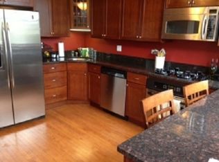 2921 N Halsted St APT 3, Chicago, IL 60657