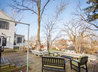 213 Lake Shore Dr, Michigan City, IN