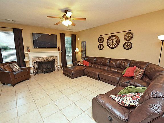 5th image of 16651 Broadoak Grove Ln