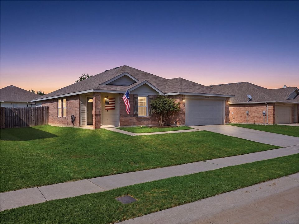 1st image of 12724 Carpenter Ln