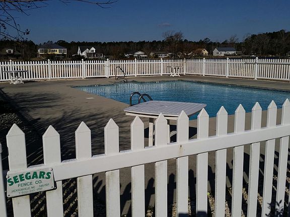 3rd image of 231 Gatsey Ln