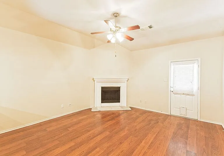 4009 Hidden Meadow Ct — Photo 14