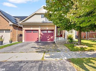 15 Galea Dr, Ajax, ON L1Z0J7