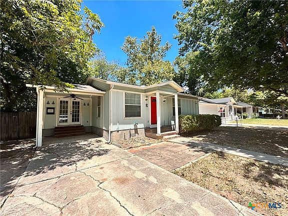 2nd image of 717 Barbara Dr