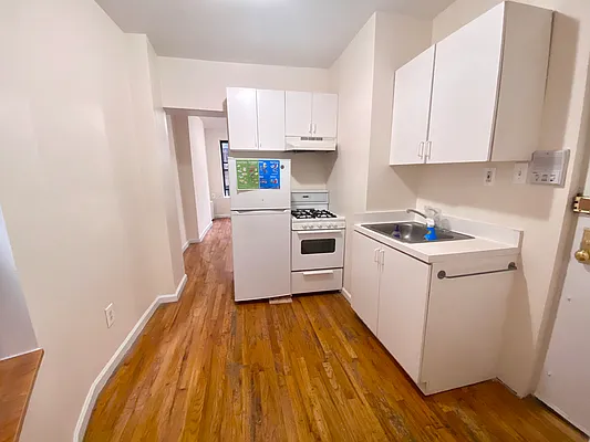 Rented by Corcoran | media 31