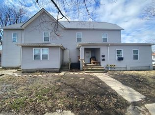 119 N 22nd St #1.5, Mattoon, IL 61938