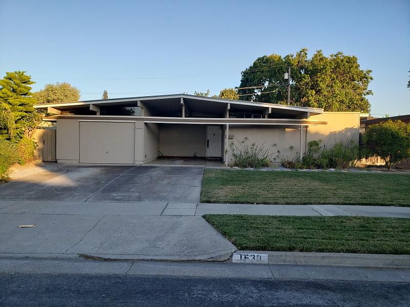 1st image of 1630 Andalusia Way