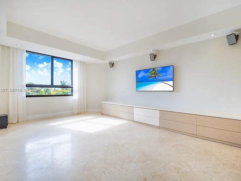151 Crandon Blvd #439 — Photo 9