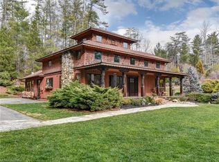 9 High Country Rd, Weaverville, NC 28787