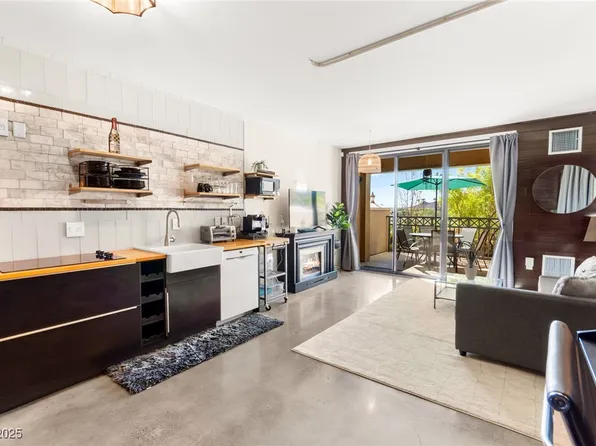 29 Montelago Blvd Unit 107, Henderson, NV 89011