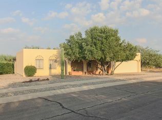656 N Avenida Tortuga, Green Valley, AZ 85614
