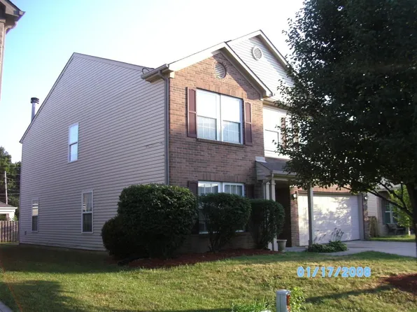 12155 Brushfield Ln, Fishers, IN 46037