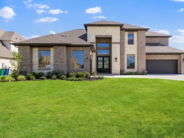 615 Long Irons Ct, Heath, TX 75126