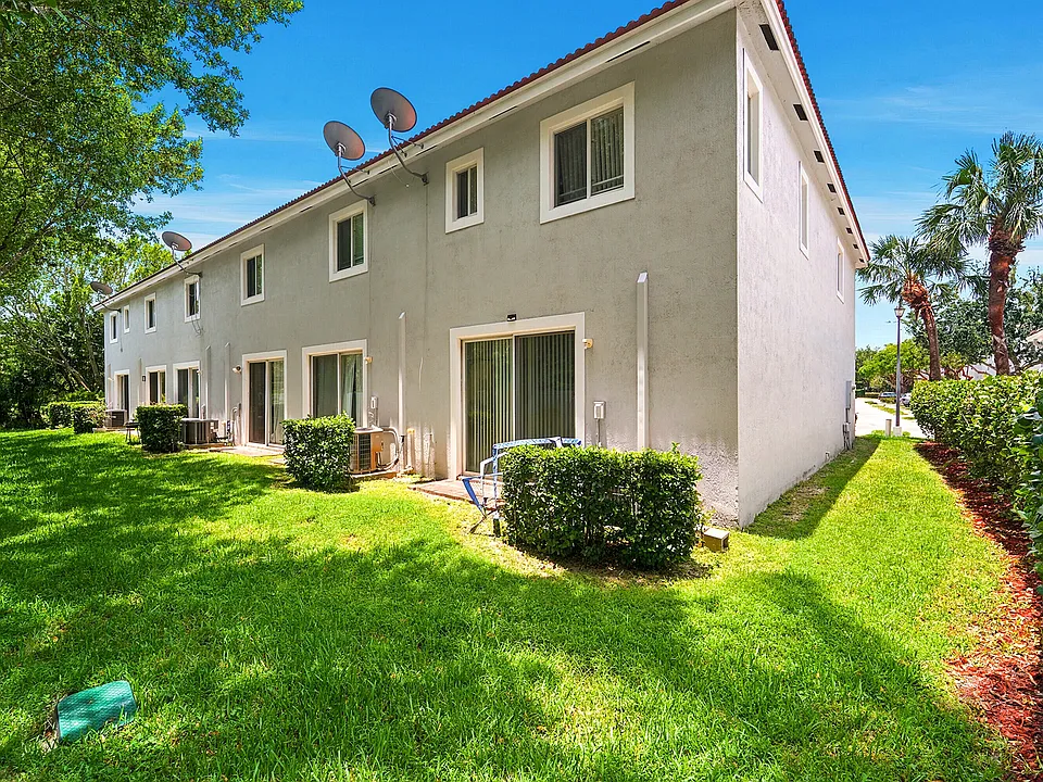 6720 Cypress Walk Ter