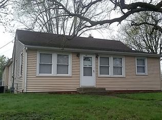 22 Deerpath Rd, Merrillville, IN 46410