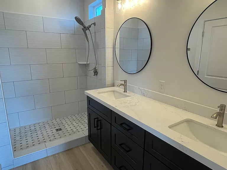 993 N 500 W — Photo 6