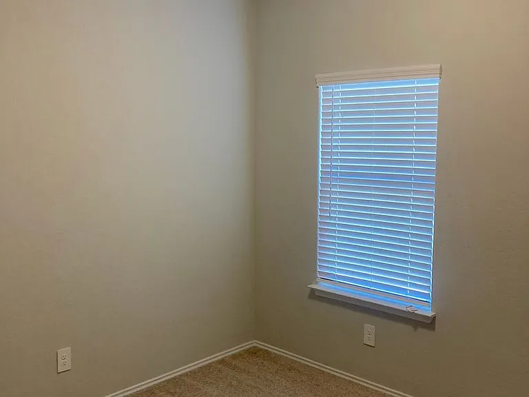7436 Capstone Rdg — Photo 8