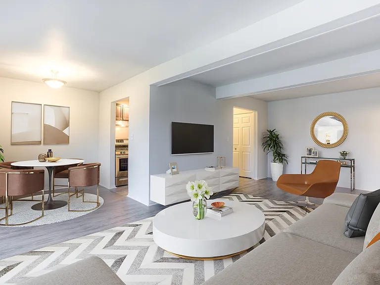Greens Lake Apartments — Photo 13