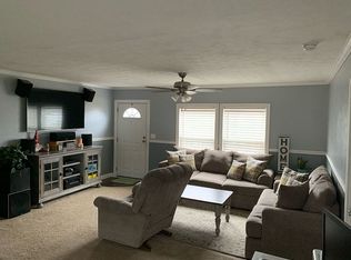 1329 Swallow Dr, Virginia Beach, VA 23453