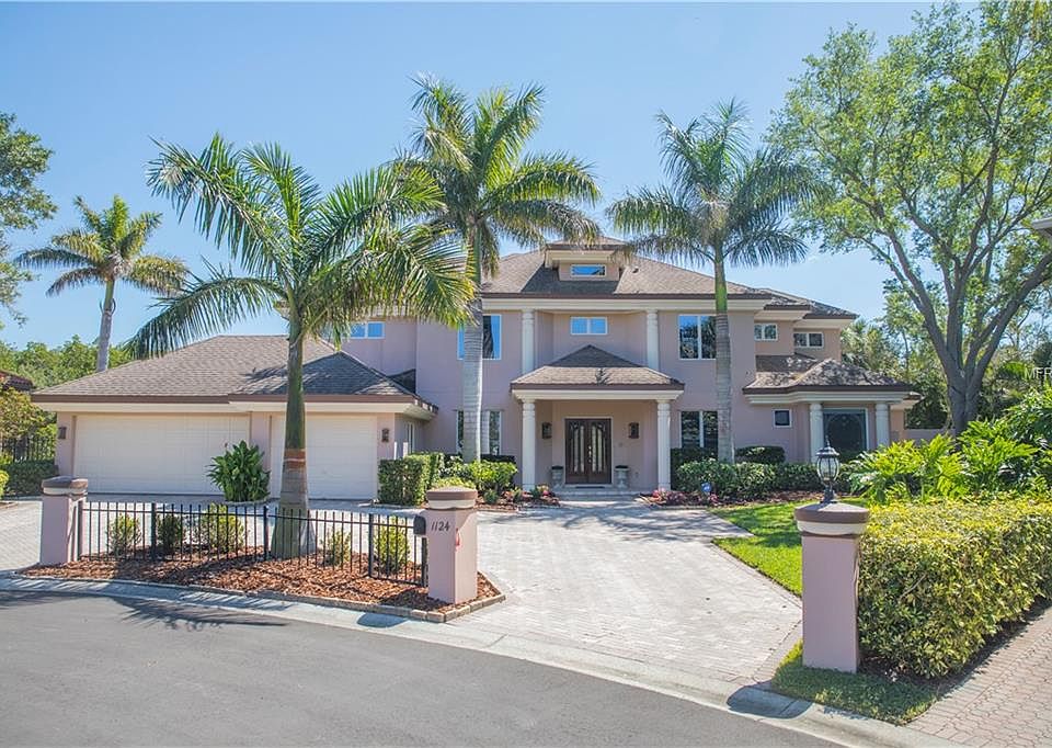 1st image of 1124 Tortuga Cir NE