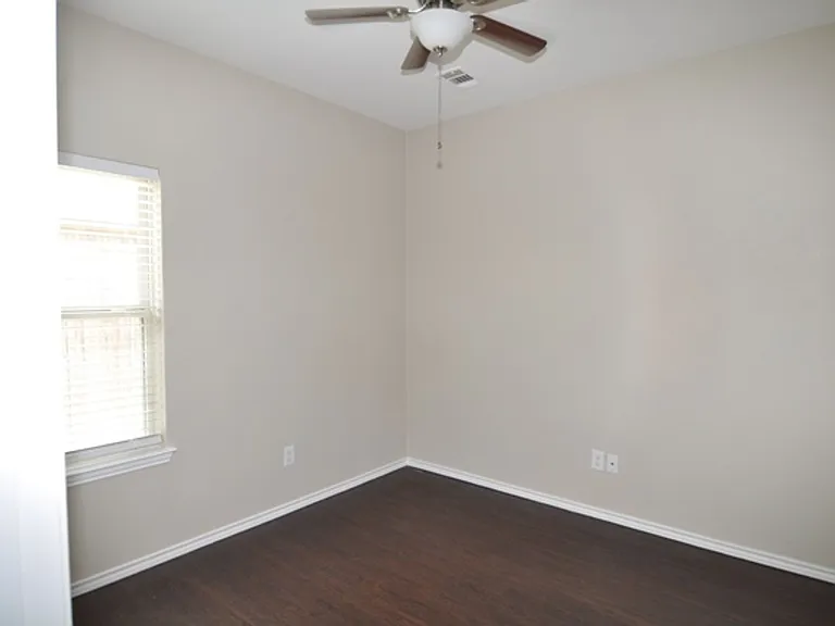 7600-7602 Novella Drive — Photo 11