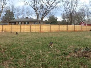 409 24th St SW, Hickory, NC 28602