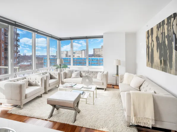 640 West 237th Street image 2 of 20