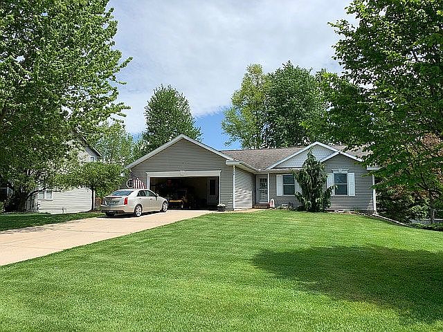 1st image of 7738 Schoolside Dr