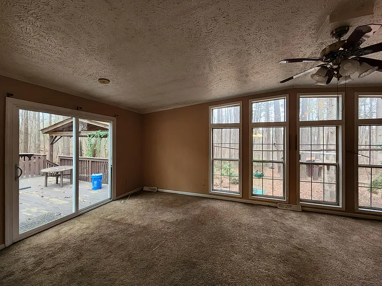 6932 Wade Dr — Photo 13