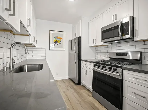 The Crestline, 362 Redondo Ave #7, Long Beach, CA 90814